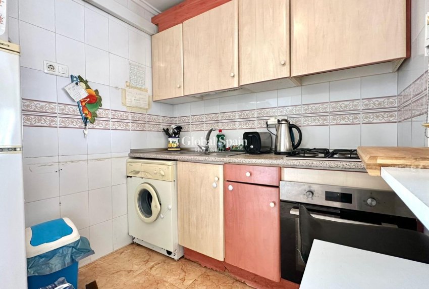 Venta - APARTAMENTO -
TORREVIEJA - El limonar