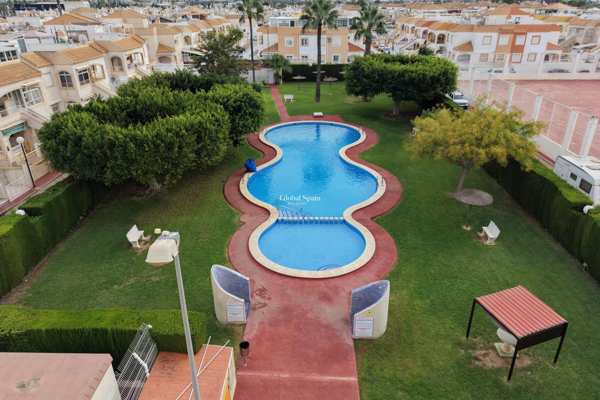 Venta - APARTAMENTO -
TORREVIEJA - El limonar