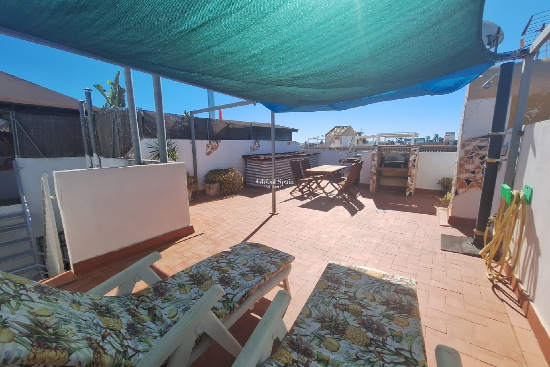 Venta - APARTAMENTO -
TORREVIEJA - El limonar