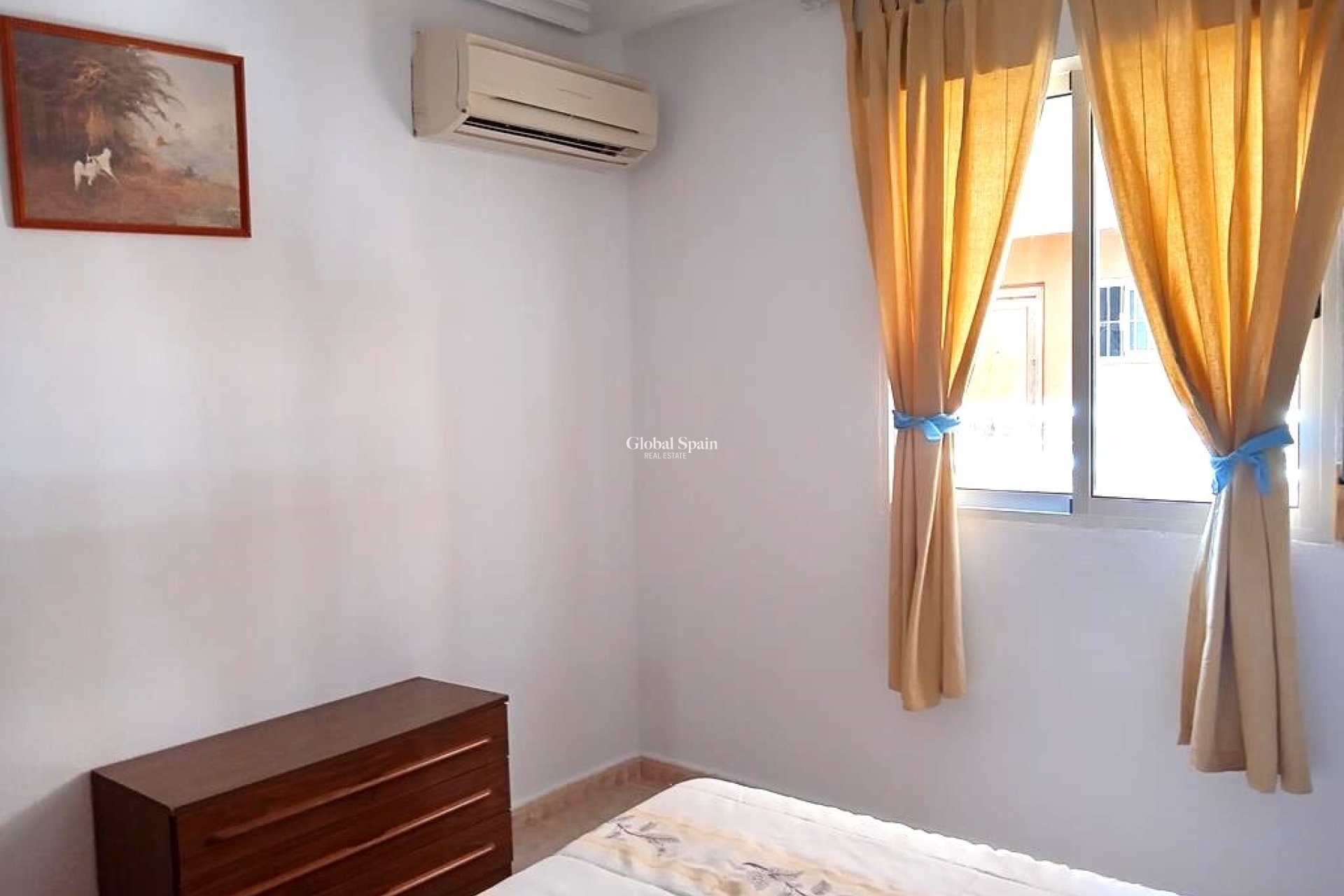 Venta - APARTAMENTO -
TORREVIEJA - El molino