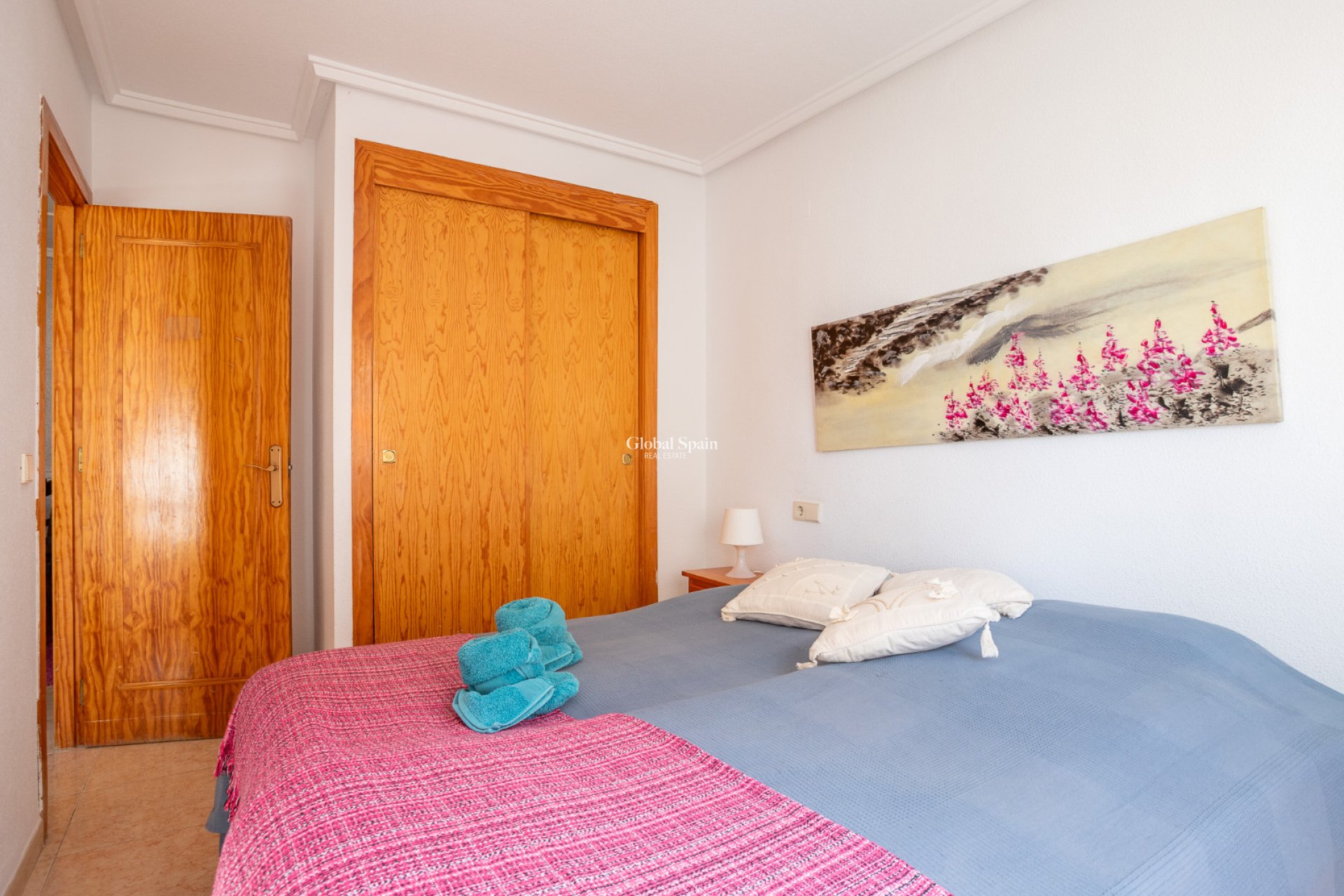 Venta - APARTAMENTO -
TORREVIEJA - El molino