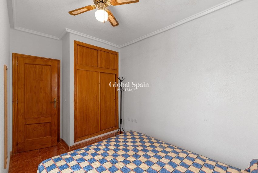 Venta - Apartamento -
TORREVIEJA - Estacion de autobuses