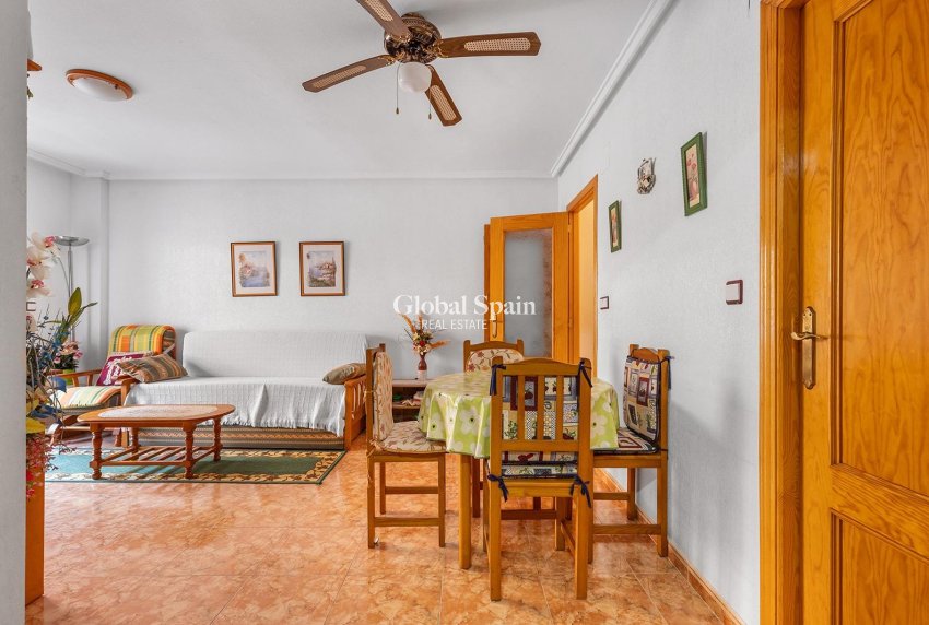 Venta - Apartamento -
TORREVIEJA - Estacion de autobuses