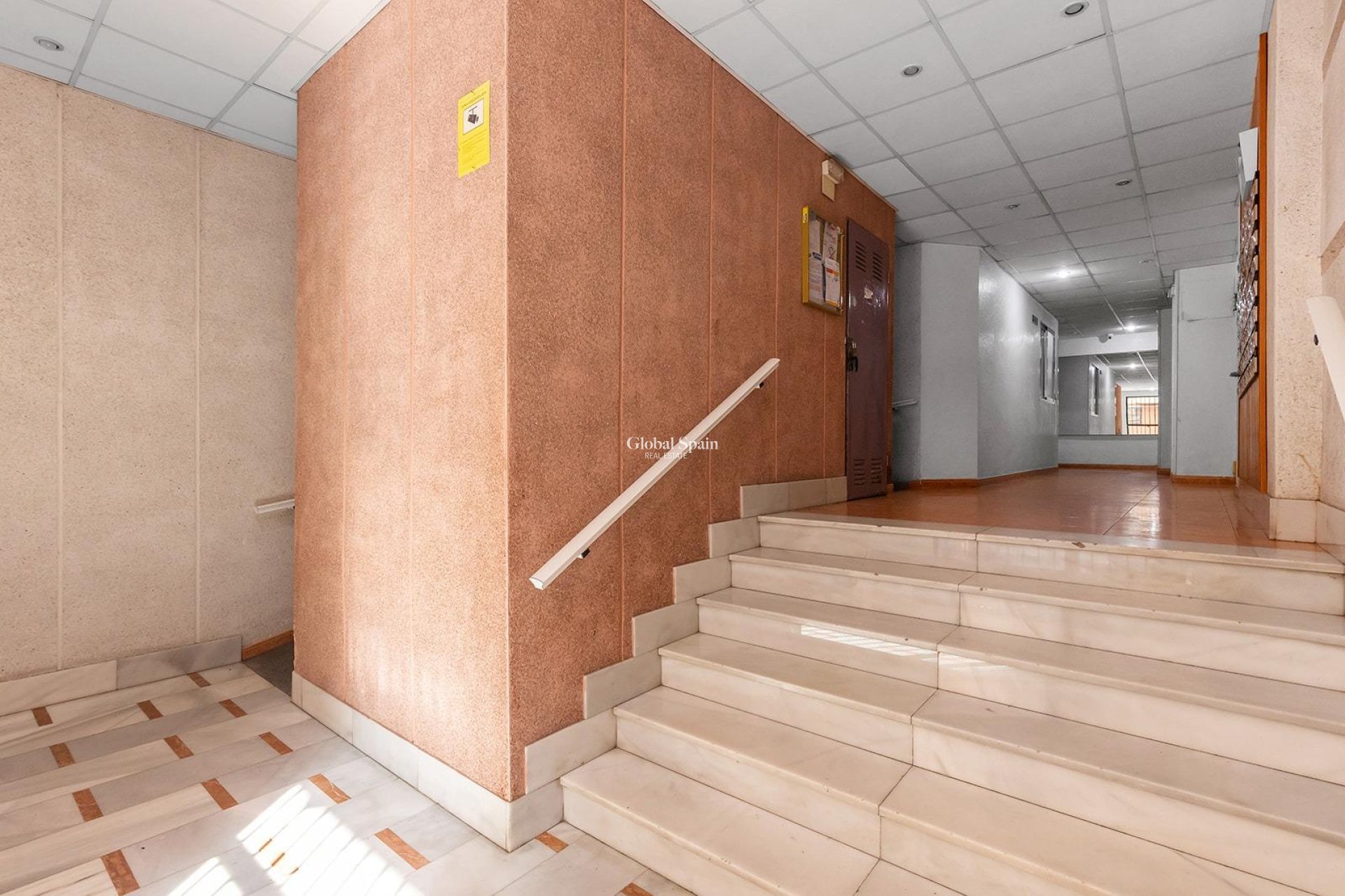 Venta - Apartamento -
TORREVIEJA - Estacion de autobuses