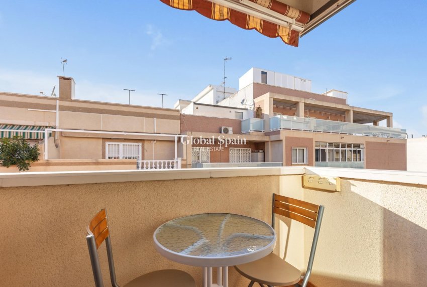 Venta - Apartamento -
TORREVIEJA - Estacion de autobuses