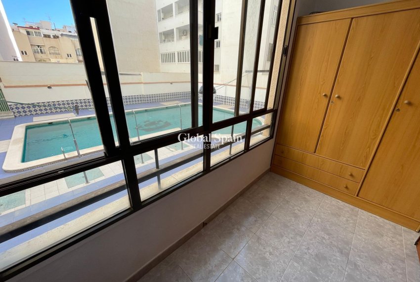 Venta - APARTAMENTO -
TORREVIEJA - Estacion de autobuses