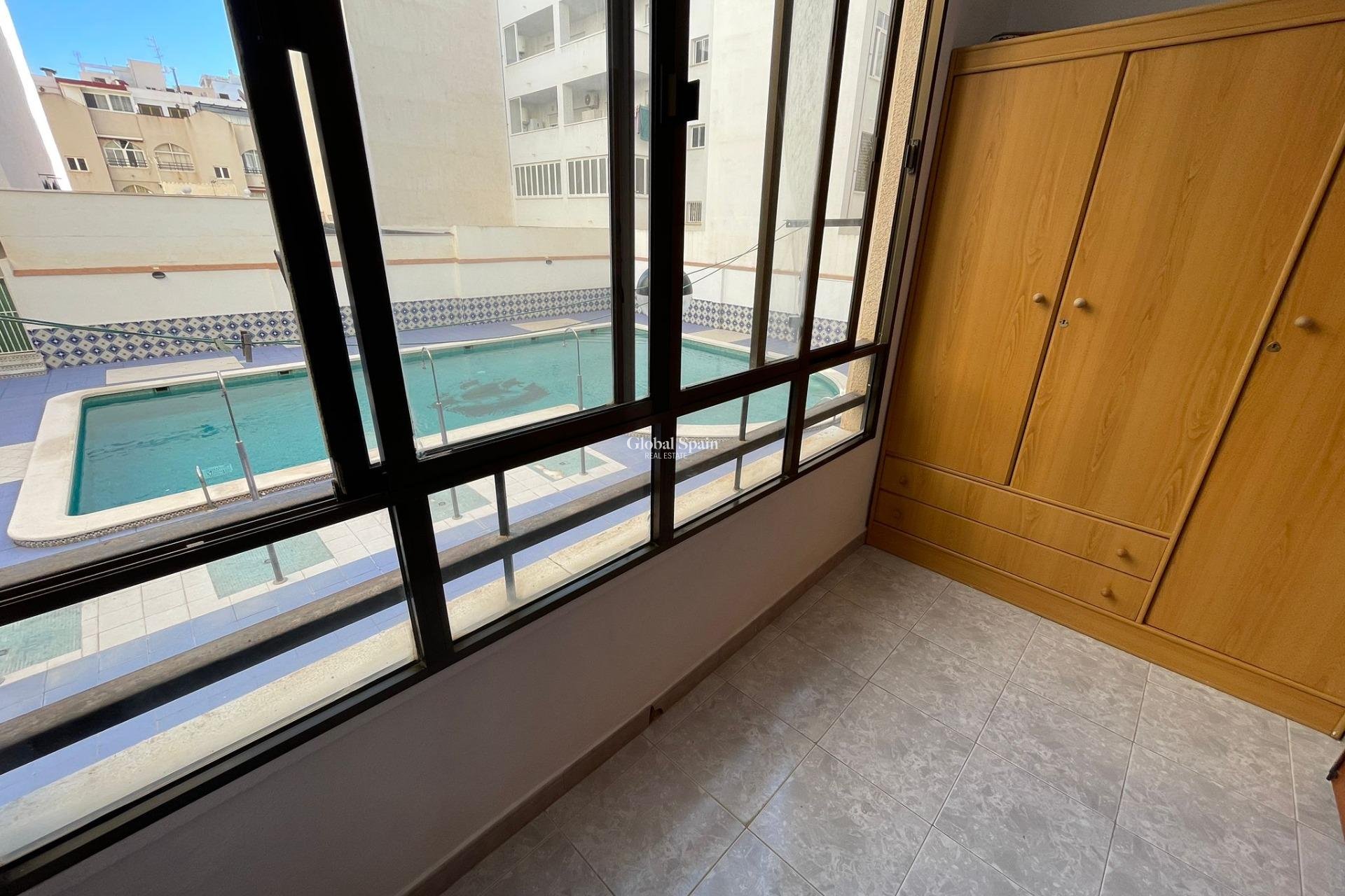 Venta - APARTAMENTO -
TORREVIEJA - Estacion de autobuses