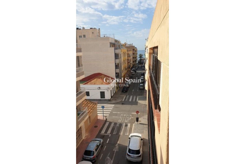 Venta - APARTAMENTO -
TORREVIEJA - Estacion de autobuses