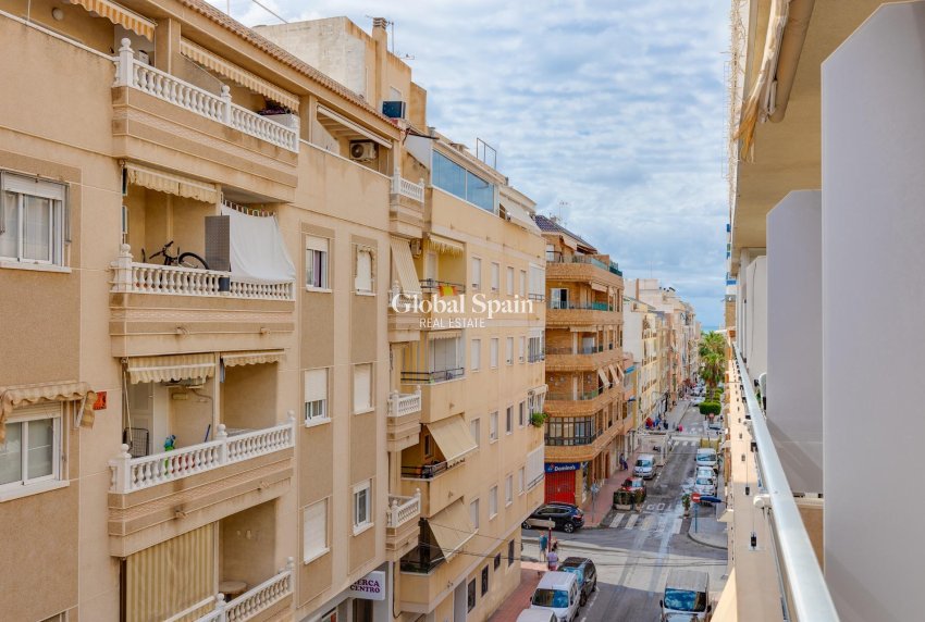 Venta - APARTAMENTO -
TORREVIEJA - Estacion de autobuses