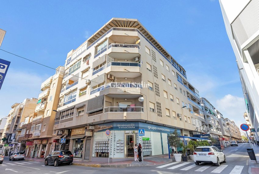 Venta - APARTAMENTO -
TORREVIEJA - Estacion de autobuses