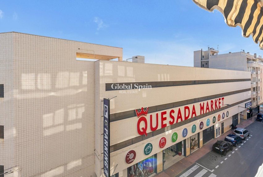 Venta - APARTAMENTO -
TORREVIEJA - Estacion de autobuses