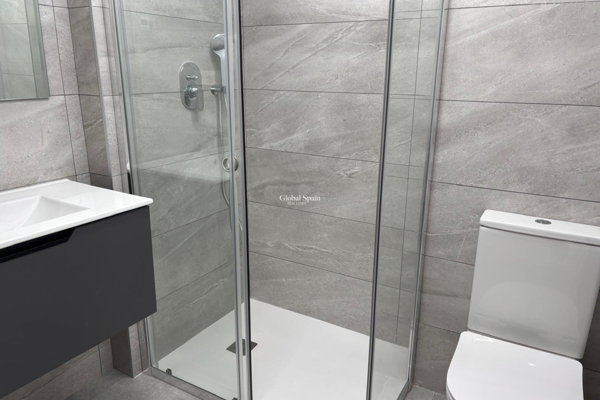 Venta - APARTAMENTO -
TORREVIEJA - Estacion de autobuses