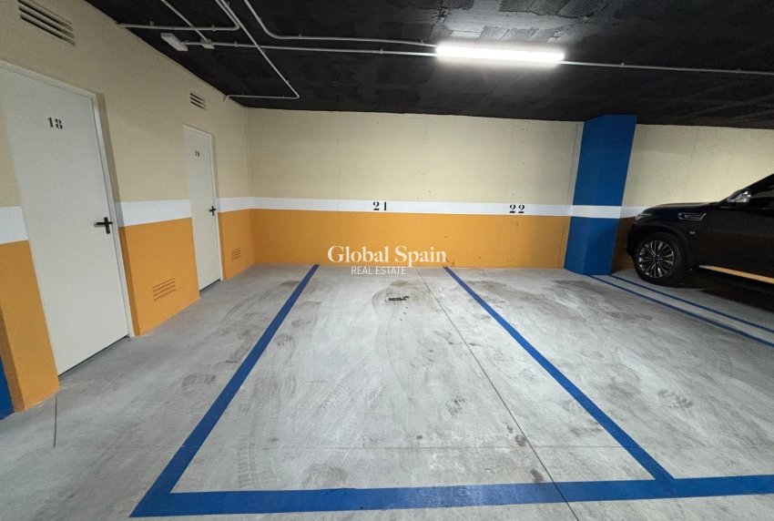 Venta - APARTAMENTO -
TORREVIEJA - Estacion de autobuses