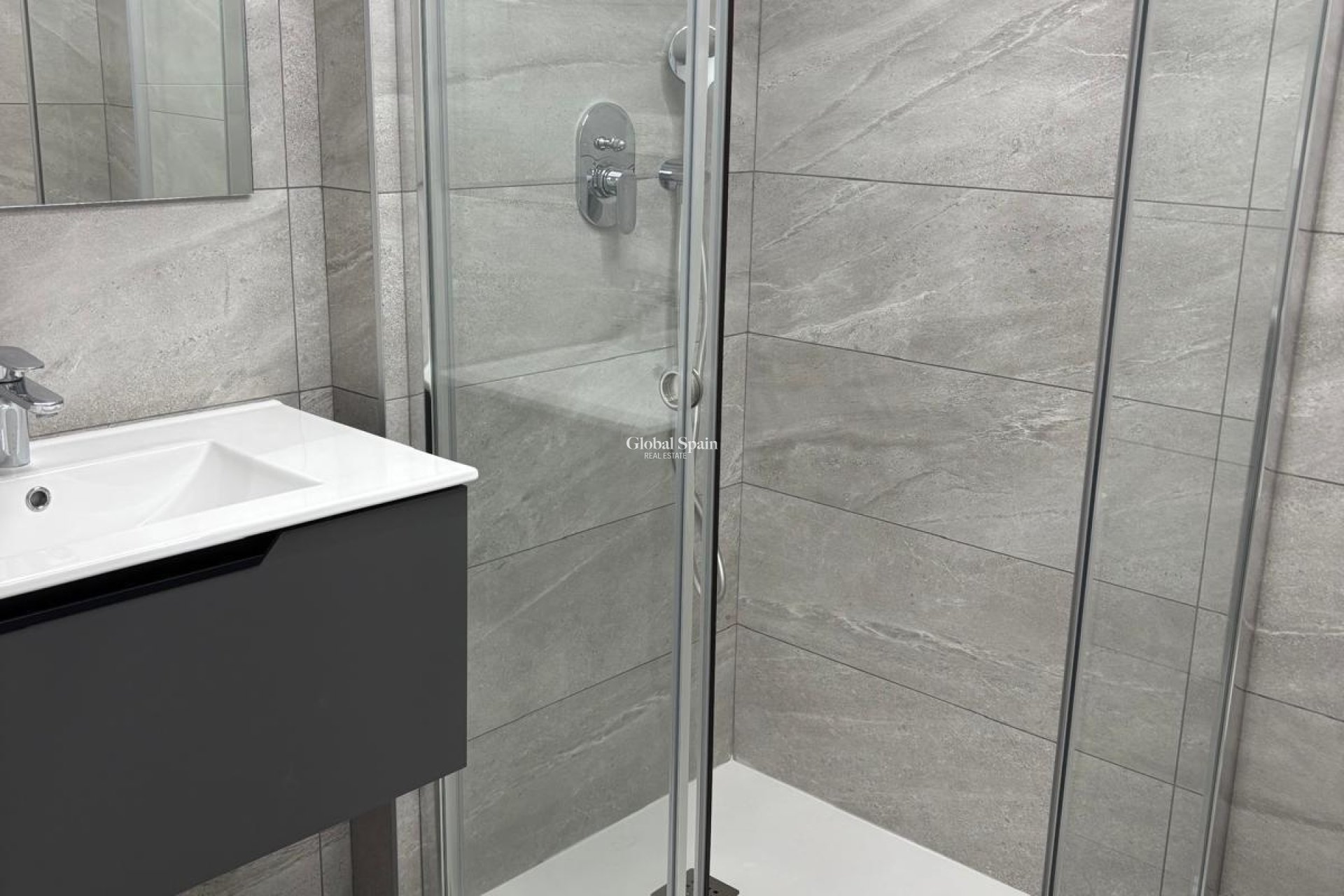 Venta - APARTAMENTO -
TORREVIEJA - Estacion de autobuses