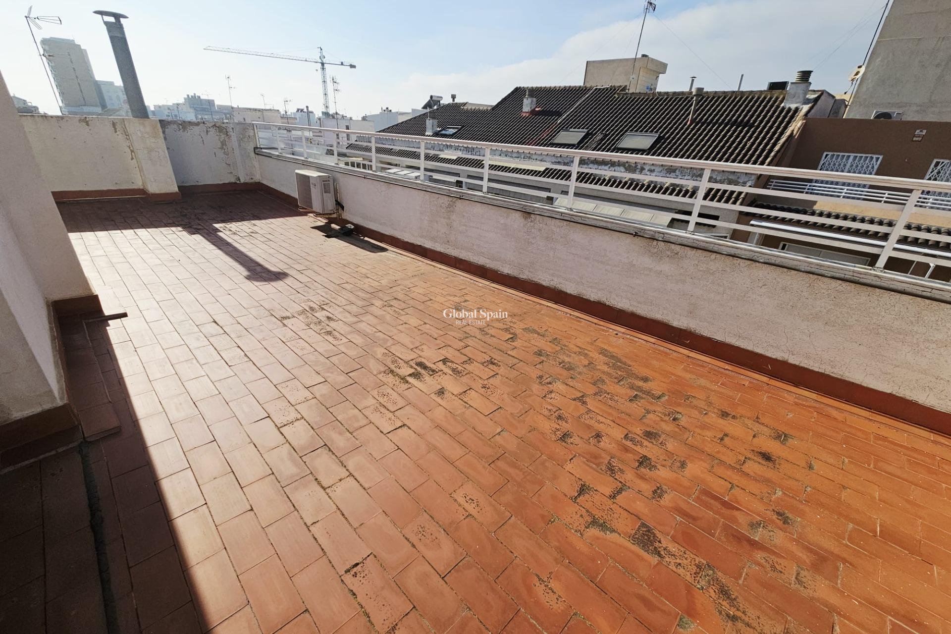 Venta - APARTAMENTO -
TORREVIEJA - Estacion de autobuses