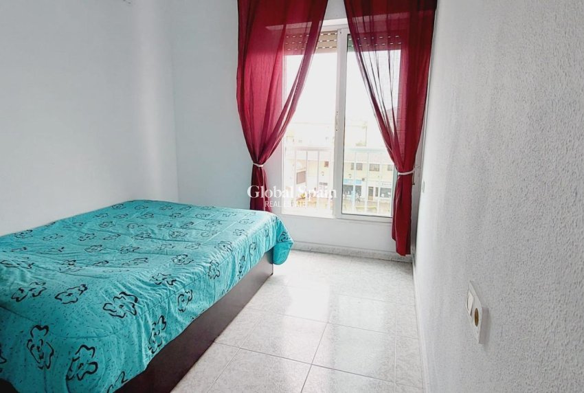 Venta - APARTAMENTO -
TORREVIEJA - Estacion de autobuses