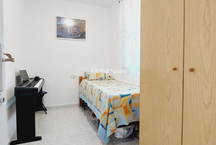Venta - APARTAMENTO -
TORREVIEJA - Estacion de autobuses