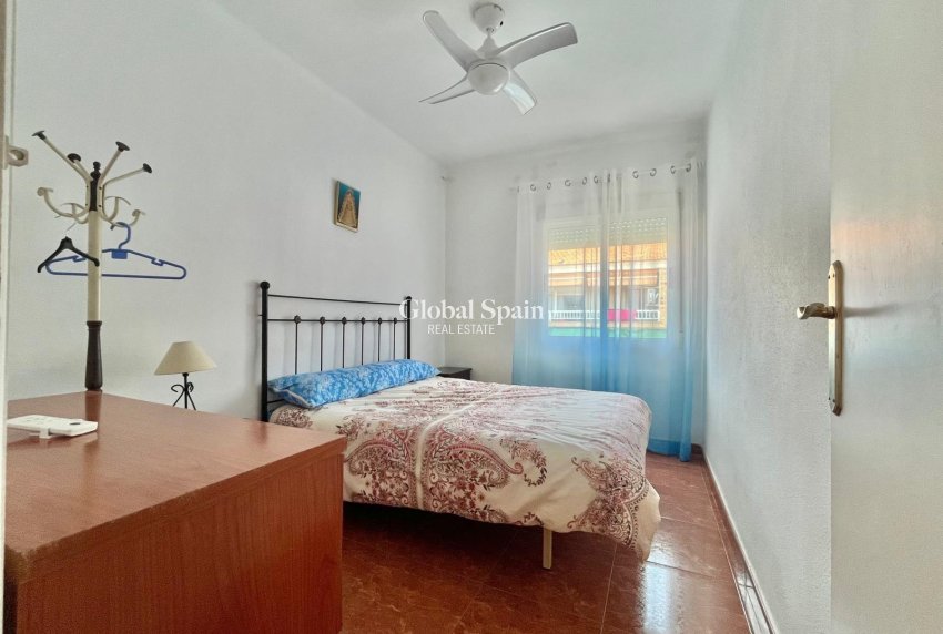 Venta - APARTAMENTO -
TORREVIEJA - Estacion de autobuses