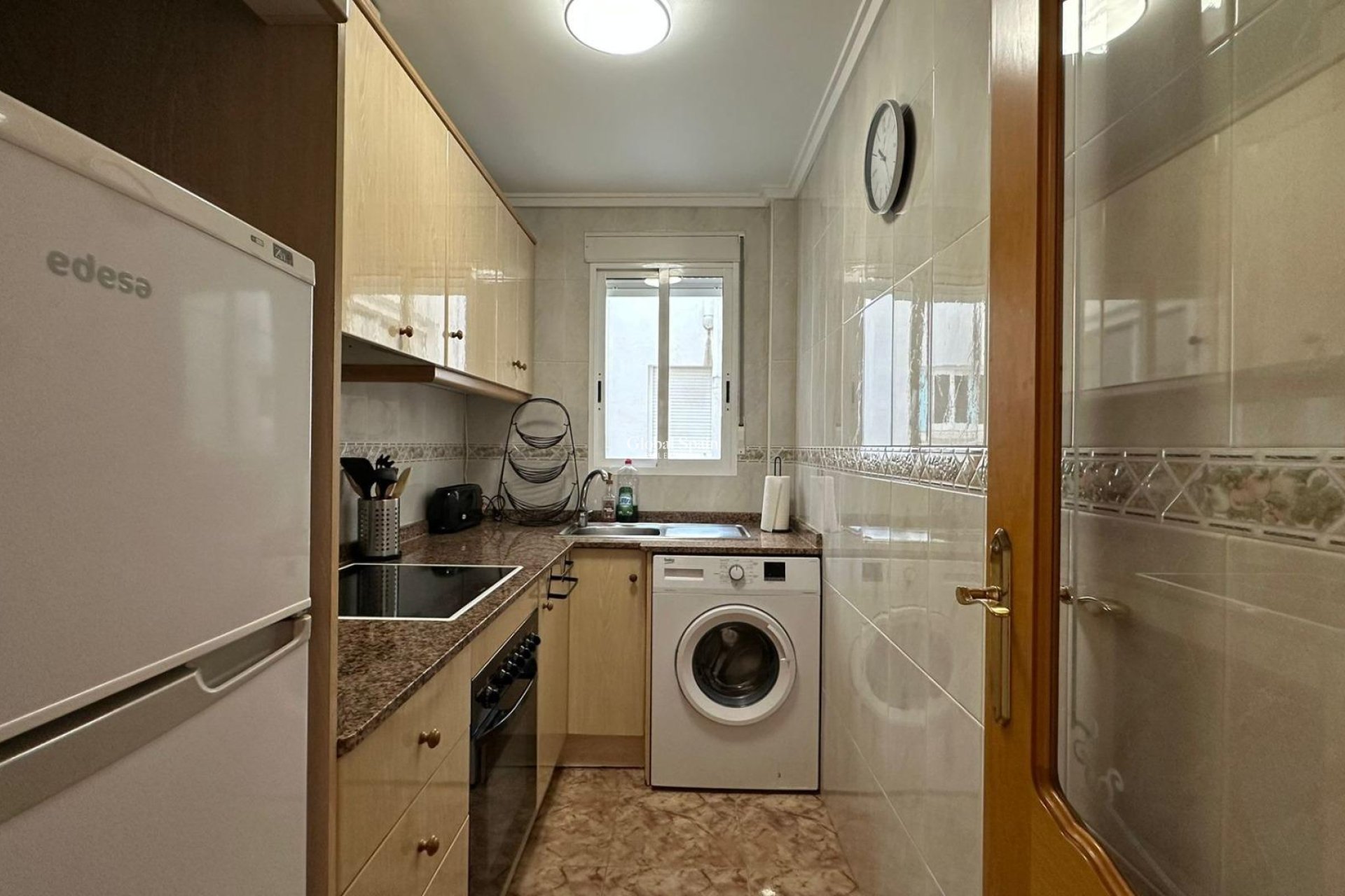 Venta - APARTAMENTO -
TORREVIEJA - Estacion de autobuses