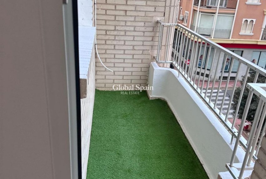 Venta - APARTAMENTO -
TORREVIEJA - Estacion de autobuses