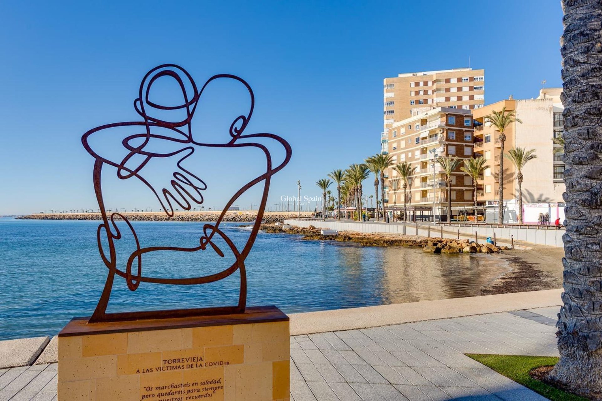 Venta - APARTAMENTO -
TORREVIEJA - Estacion de autobuses