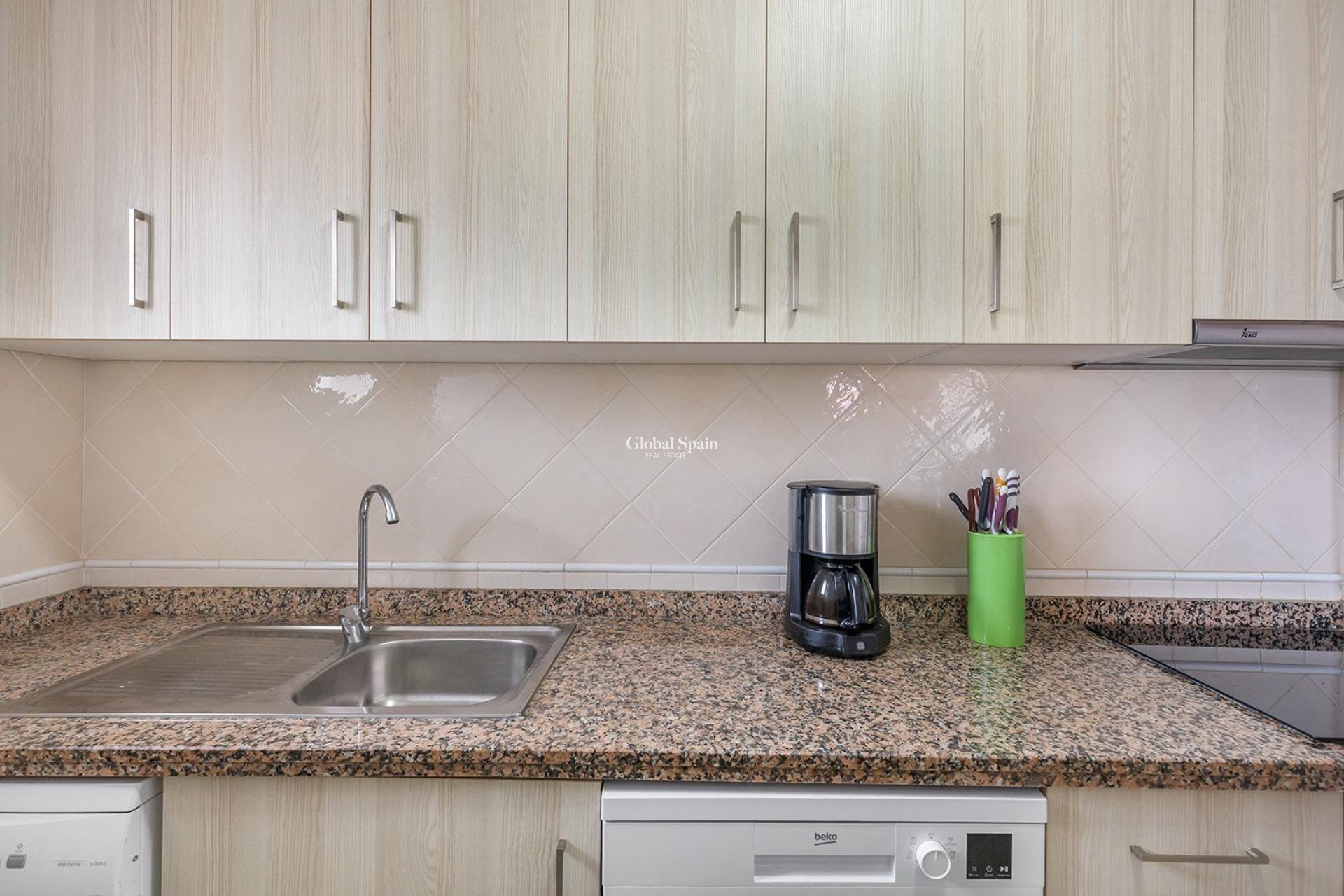 Venta - APARTAMENTO -
TORREVIEJA - Estacion de autobuses