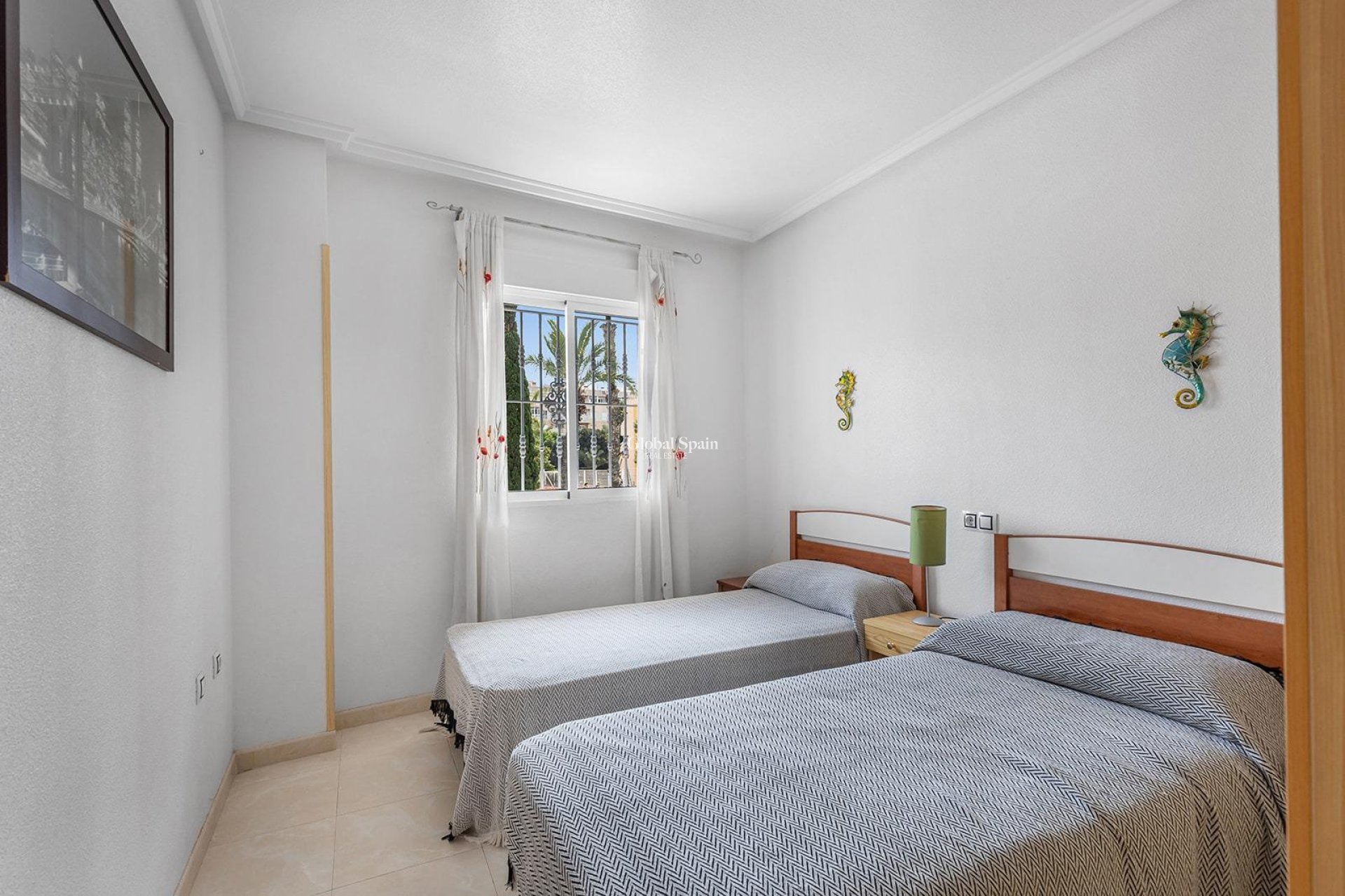 Venta - APARTAMENTO -
TORREVIEJA - Estacion de autobuses