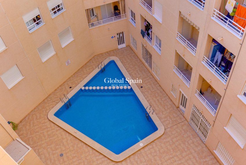 Venta - APARTAMENTO -
TORREVIEJA - Estacion de autobuses