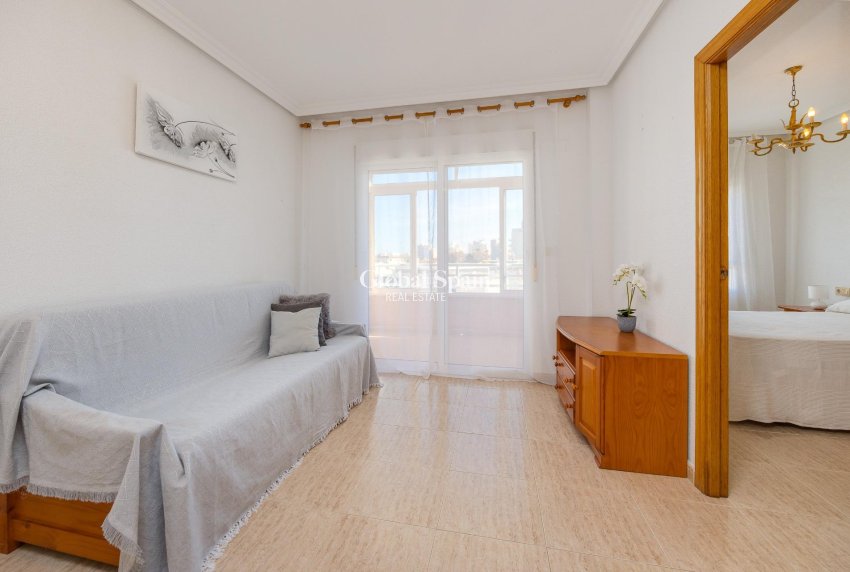 Venta - APARTAMENTO -
TORREVIEJA - Estacion de autobuses