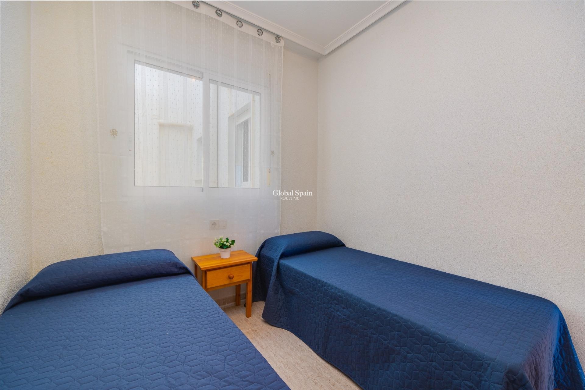 Venta - APARTAMENTO -
TORREVIEJA - Estacion de autobuses