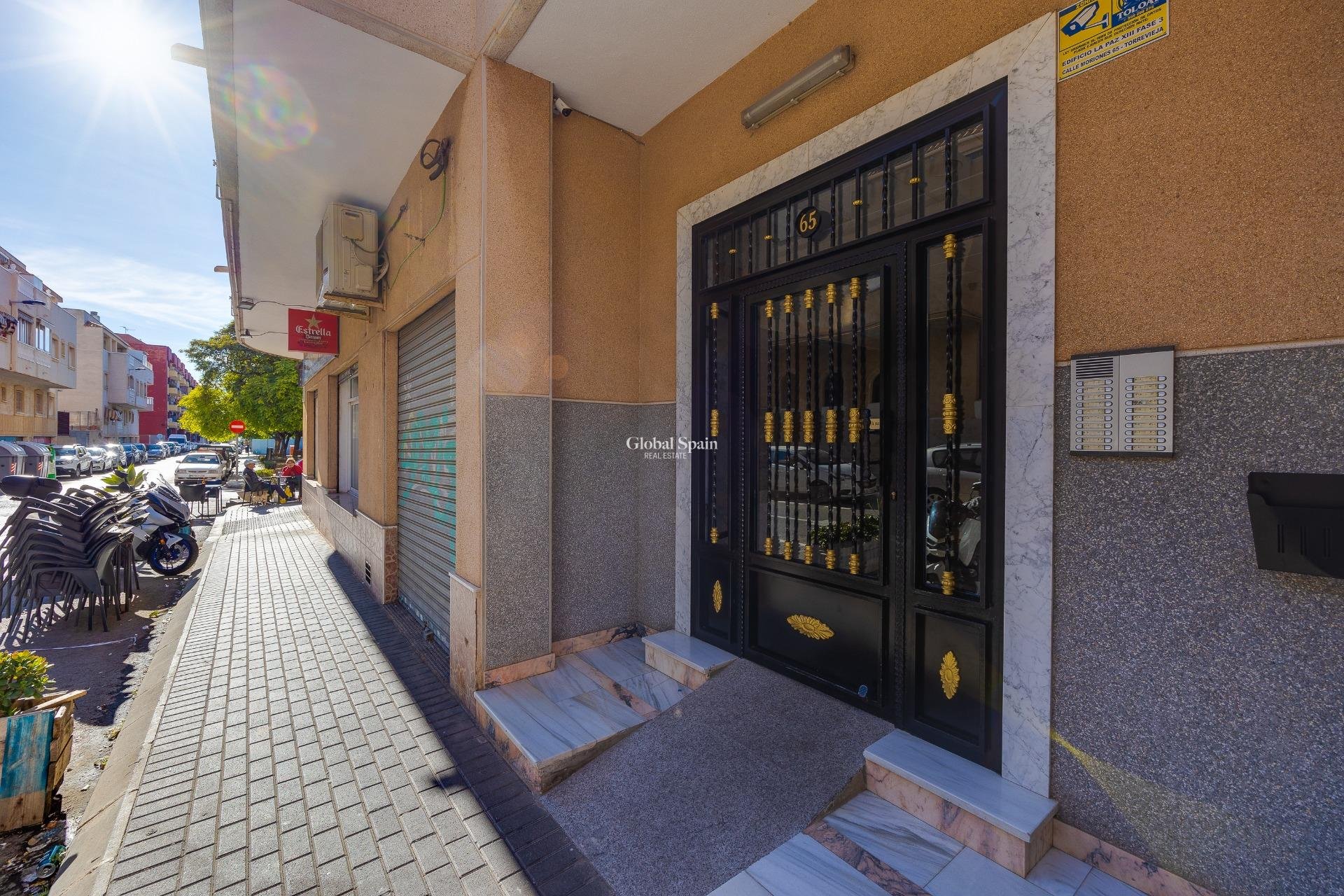 Venta - APARTAMENTO -
TORREVIEJA - Estacion de autobuses