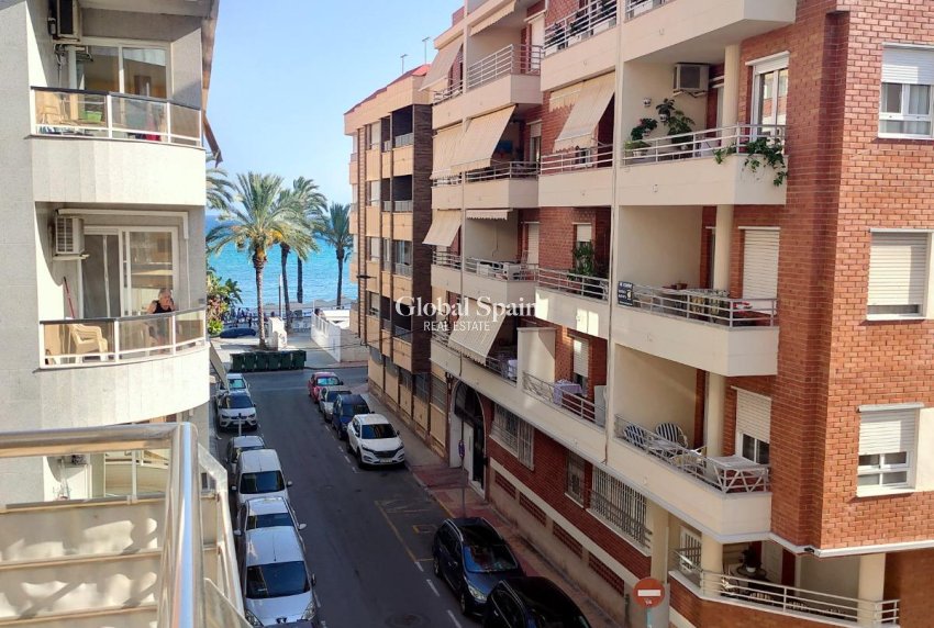 Venta - APARTAMENTO -
TORREVIEJA - Estacion de autobuses