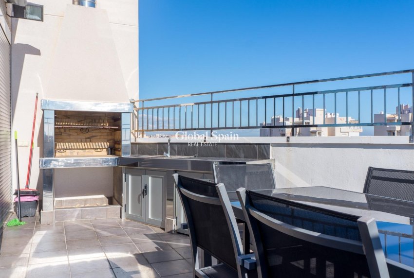 Venta - APARTAMENTO -
TORREVIEJA - Estacion de autobuses