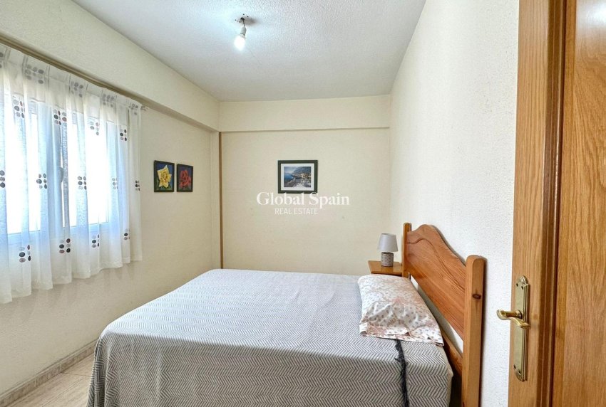 Venta - APARTAMENTO -
TORREVIEJA - Estacion de autobuses