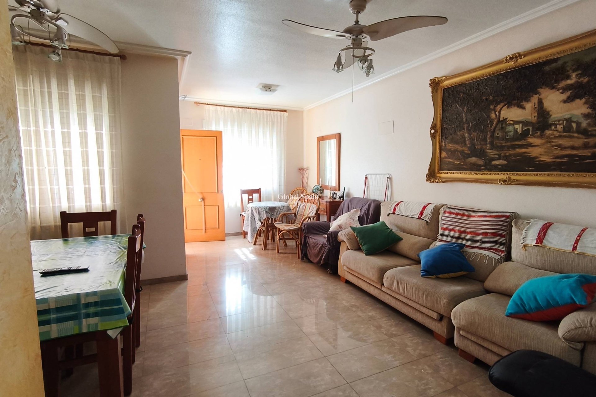 Venta - APARTAMENTO -
TORREVIEJA - Estacion de autobuses