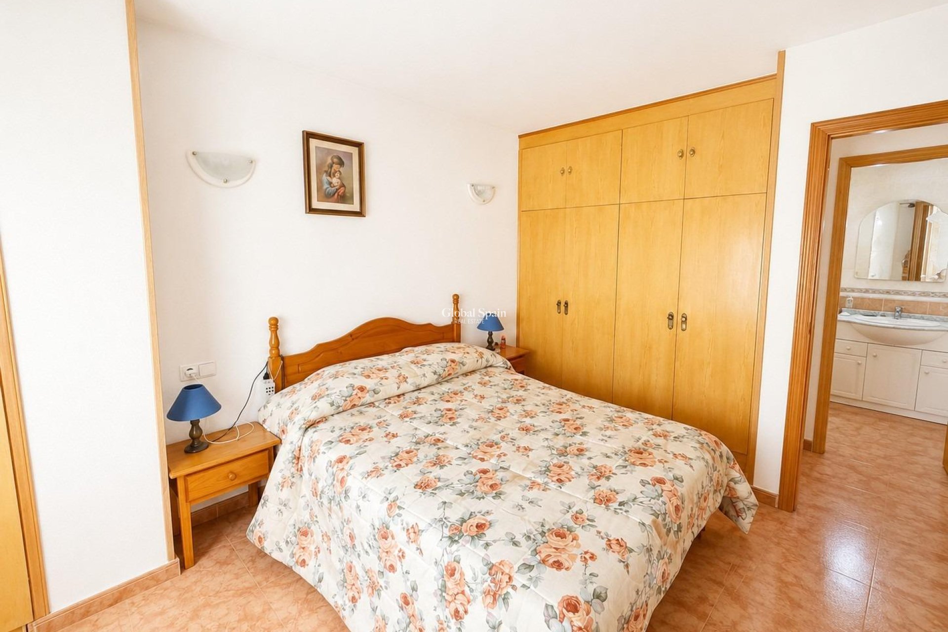 Venta - APARTAMENTO -
TORREVIEJA - Estacion de autobuses