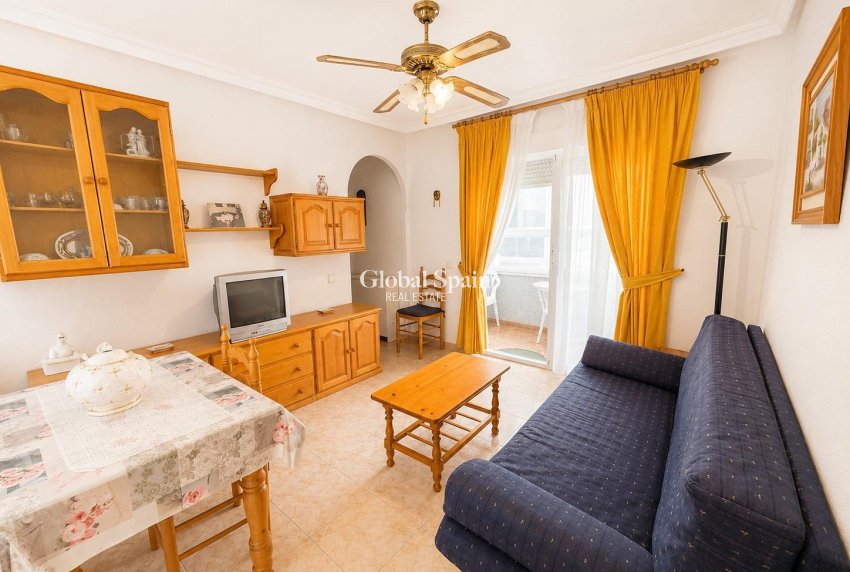Venta - APARTAMENTO -
TORREVIEJA - Estacion de autobuses
