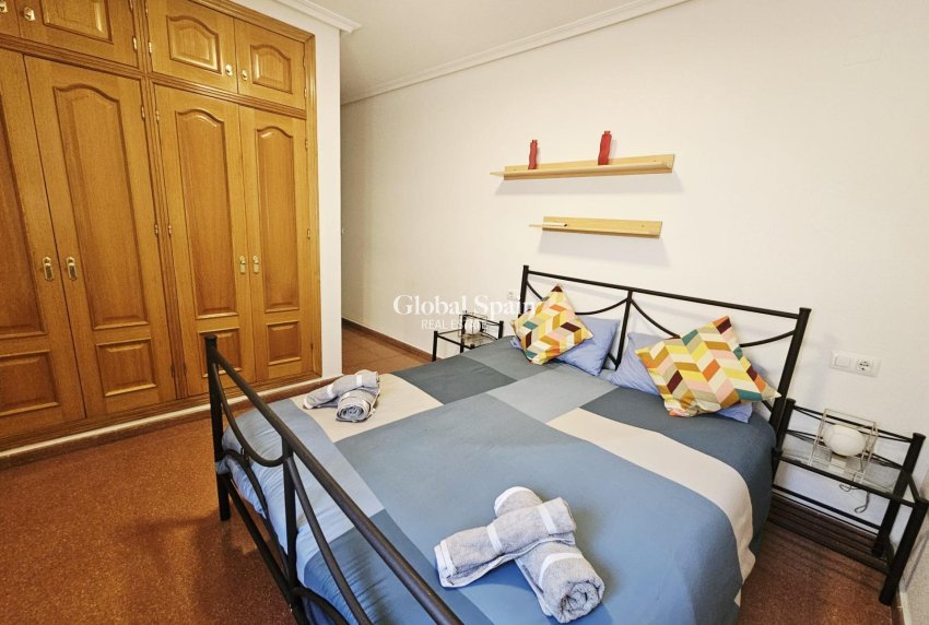Venta - APARTAMENTO -
TORREVIEJA - Estacion de autobuses