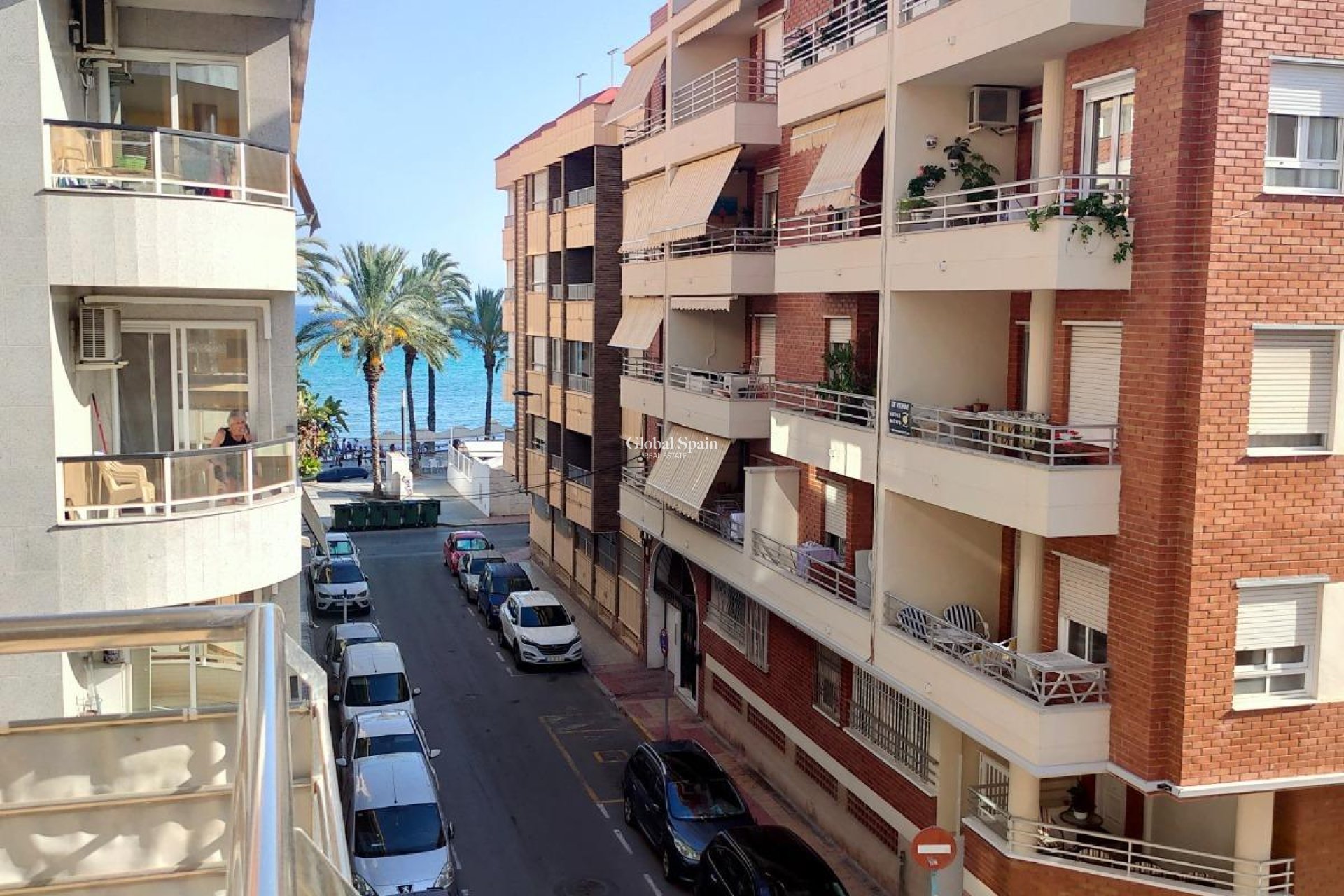 Venta - APARTAMENTO -
TORREVIEJA - Estacion de autobuses