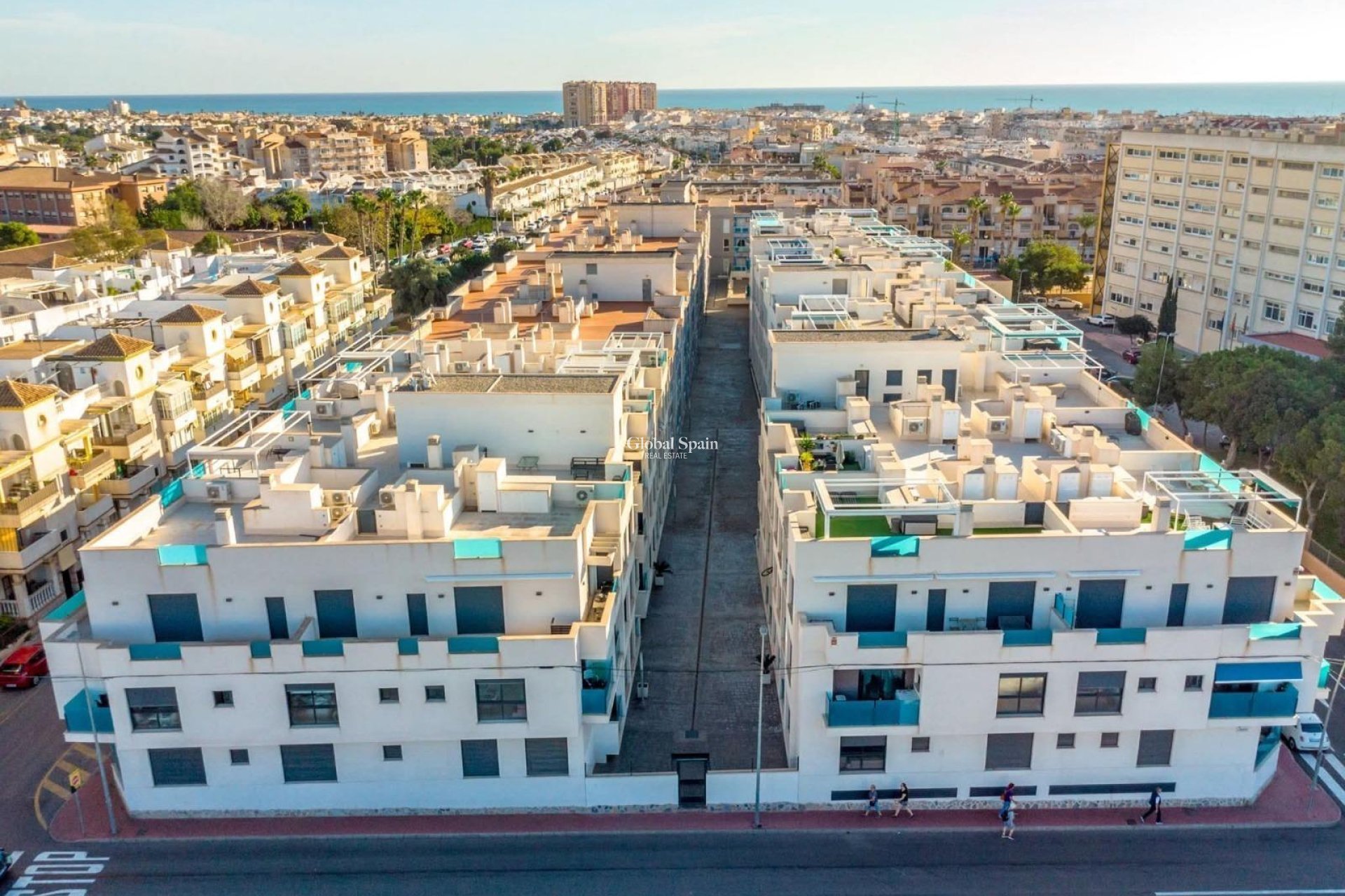 Venta - APARTAMENTO -
TORREVIEJA - Estacion de autobuses
