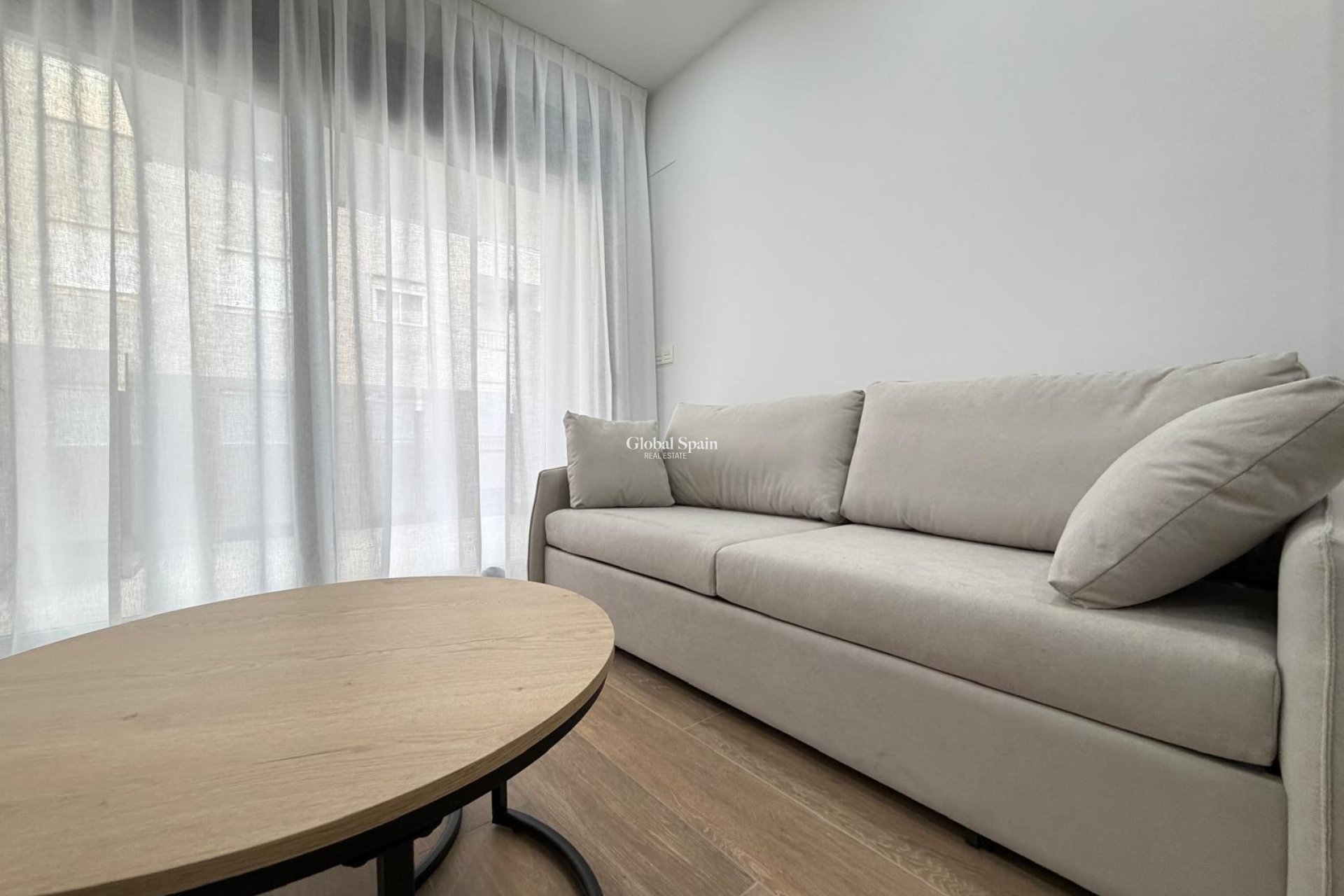 Venta - APARTAMENTO -
TORREVIEJA - Estacion de autobuses