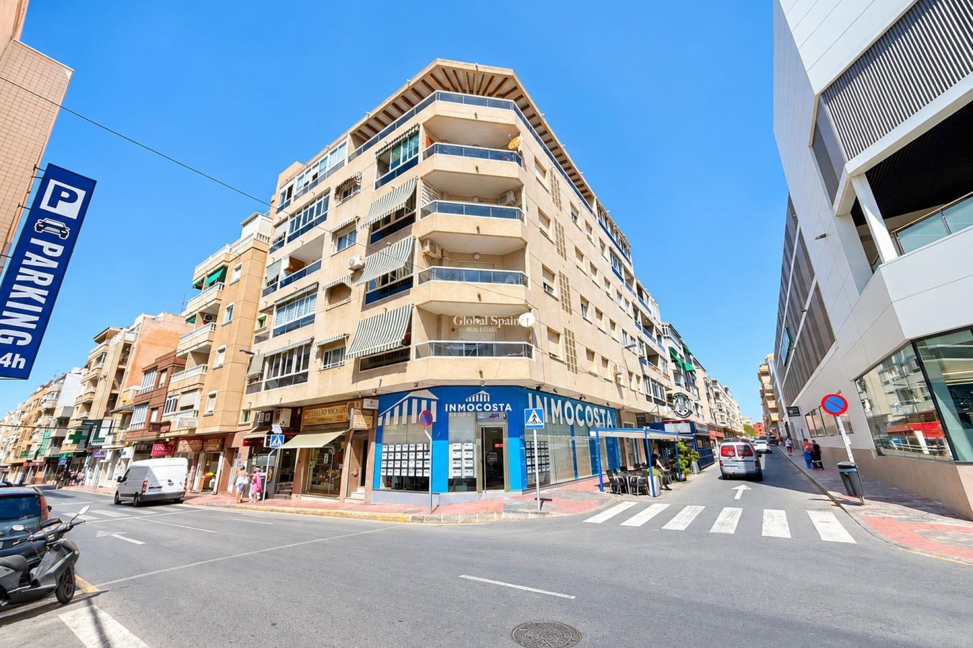 Venta - APARTAMENTO -
TORREVIEJA - Estacion de autobuses