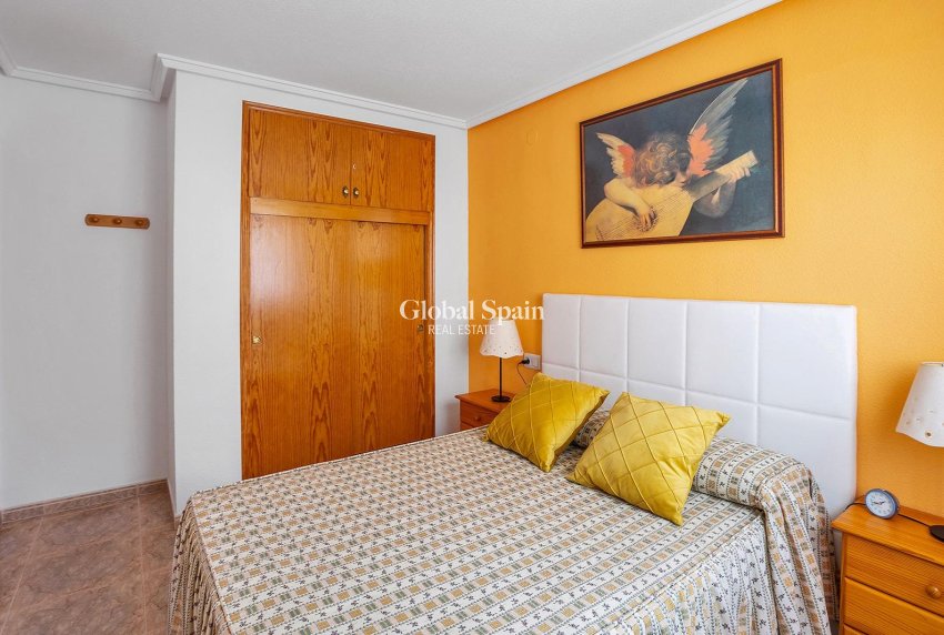 Venta - APARTAMENTO -
TORREVIEJA - Estacion de autobuses