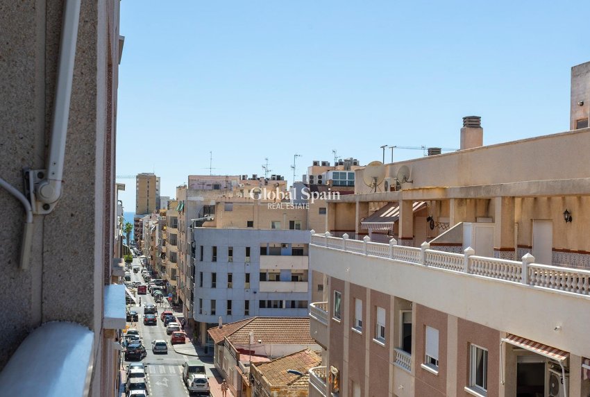 Venta - APARTAMENTO -
TORREVIEJA - Estacion de autobuses