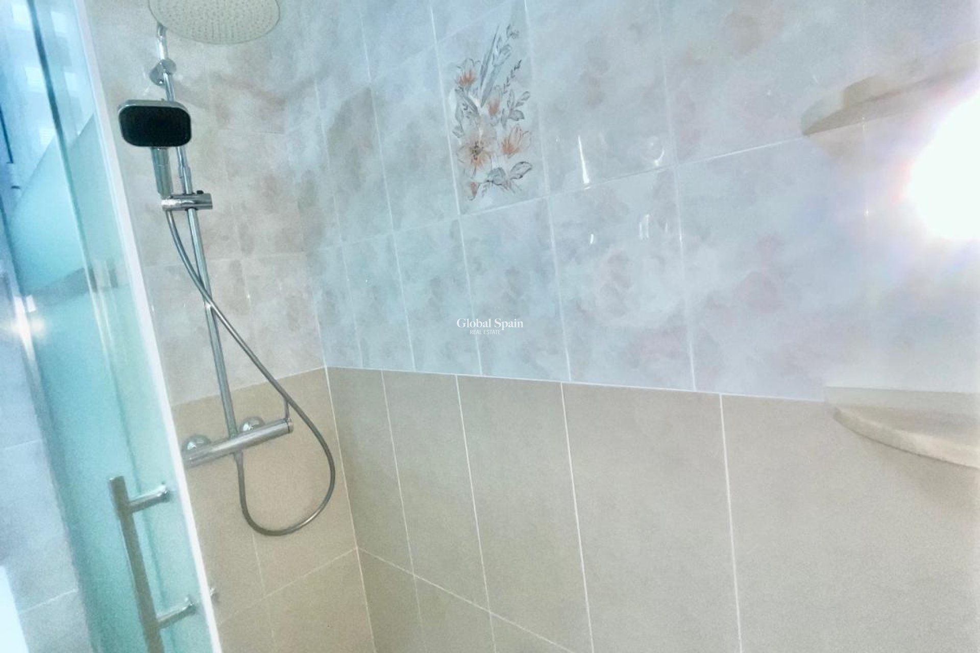 Venta - APARTAMENTO -
TORREVIEJA - Estacion de autobuses