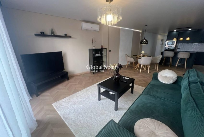 Venta - APARTAMENTO -
TORREVIEJA - Estacion de autobuses