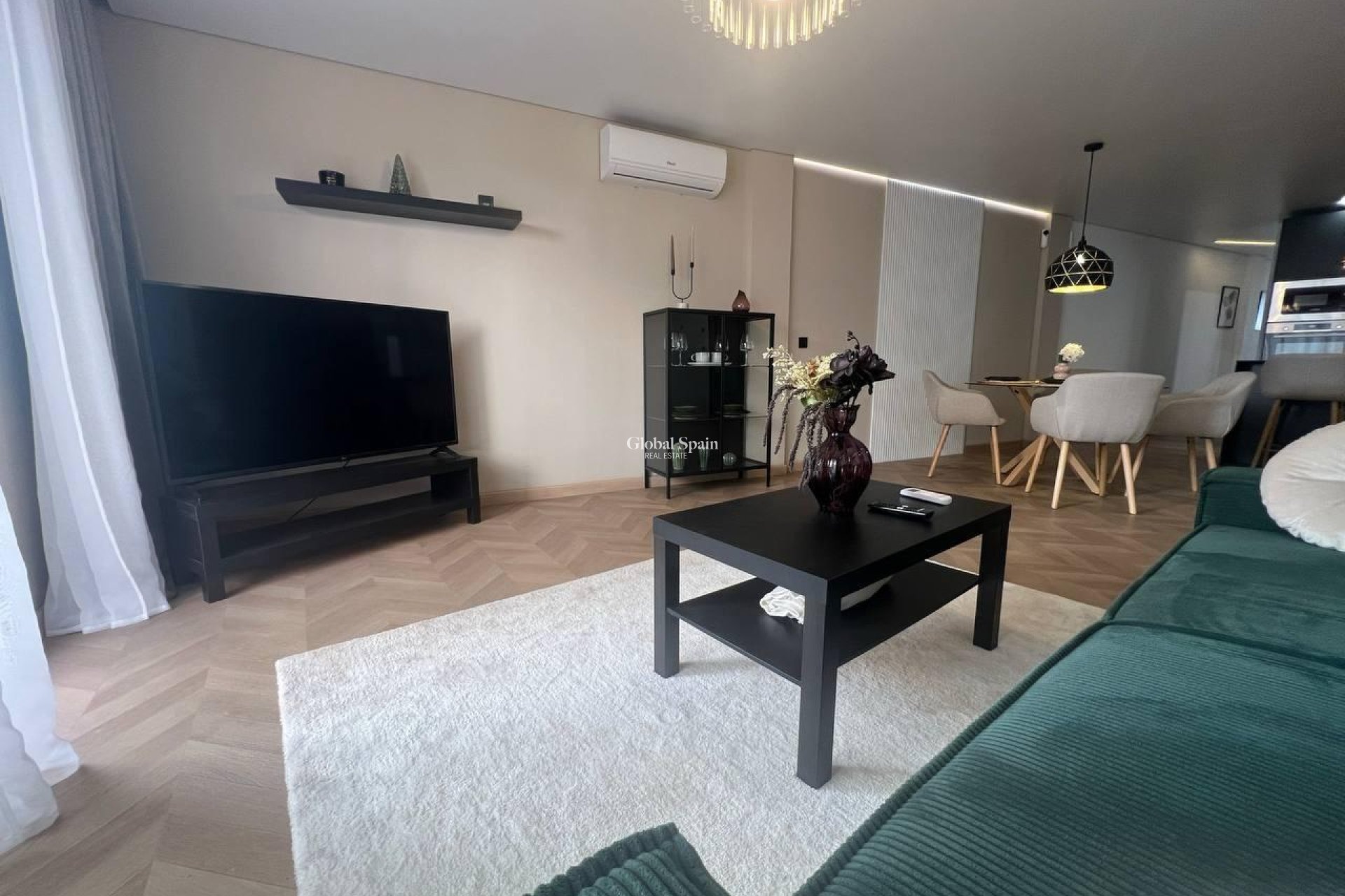 Venta - APARTAMENTO -
TORREVIEJA - Estacion de autobuses