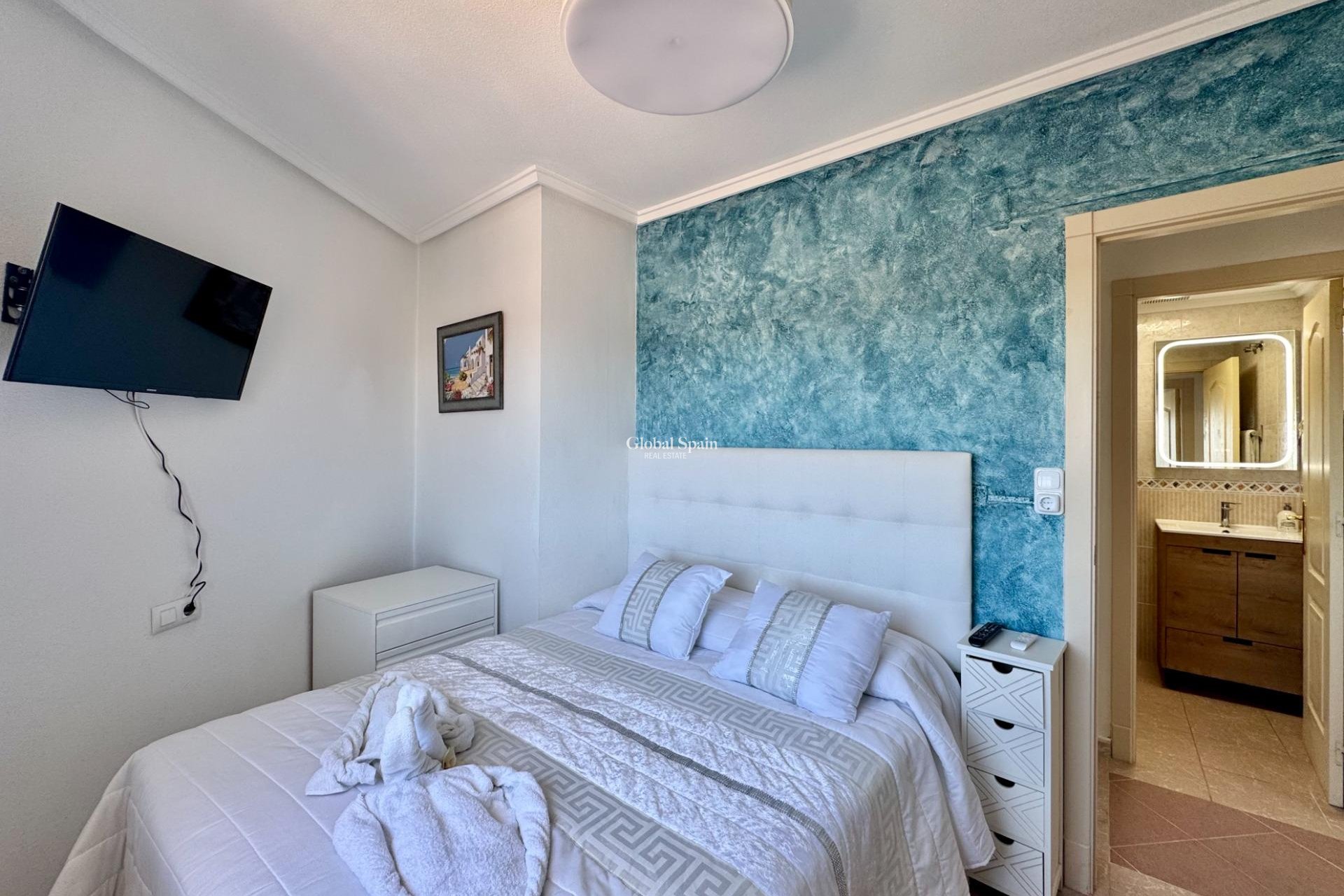 Venta - APARTAMENTO -
TORREVIEJA - Gaspar Perrelló