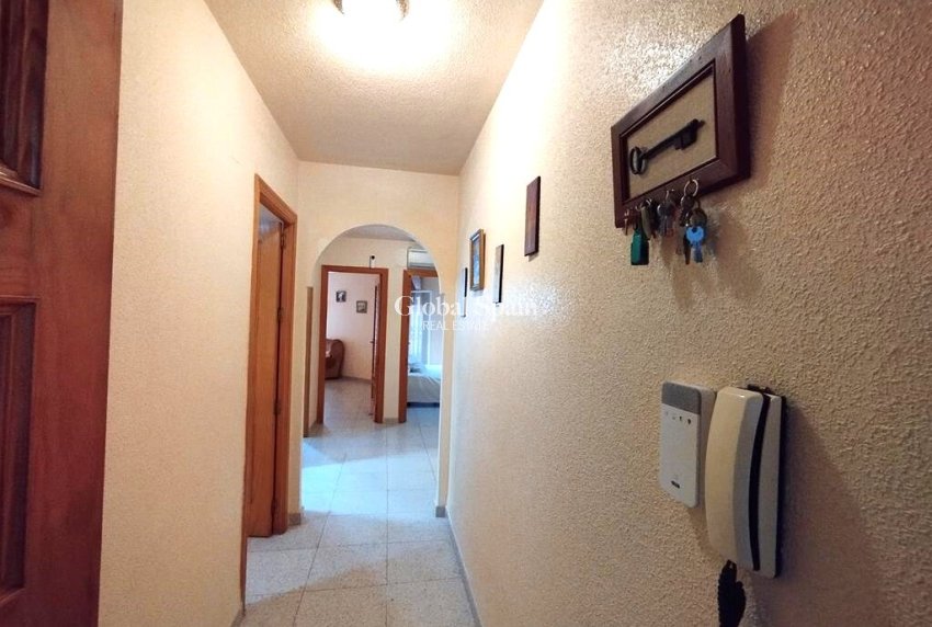 Venta - APARTAMENTO -
TORREVIEJA - HABANERAS PLAZA SANTA MARIA