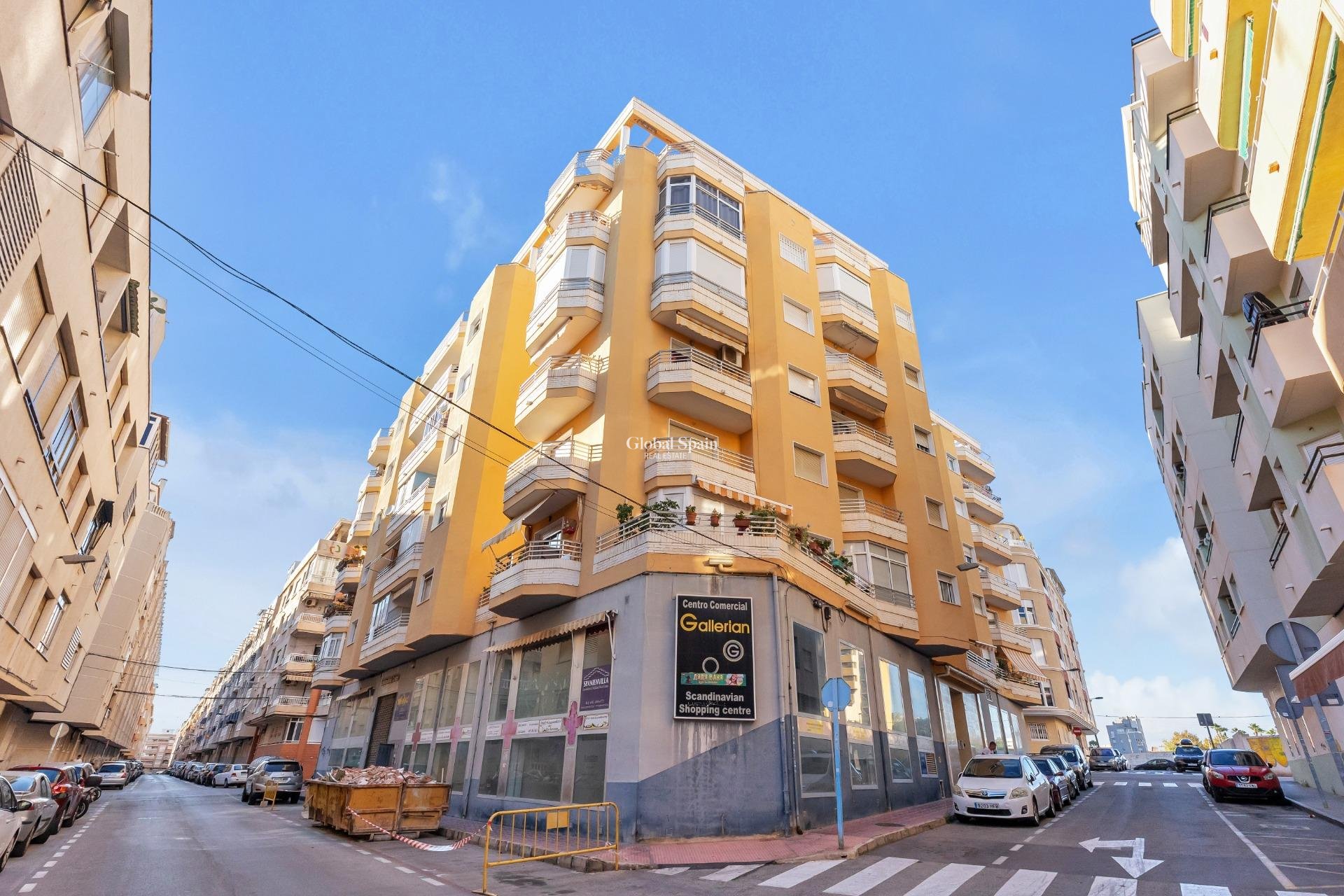 Venta - APARTAMENTO -
TORREVIEJA - Habaneras